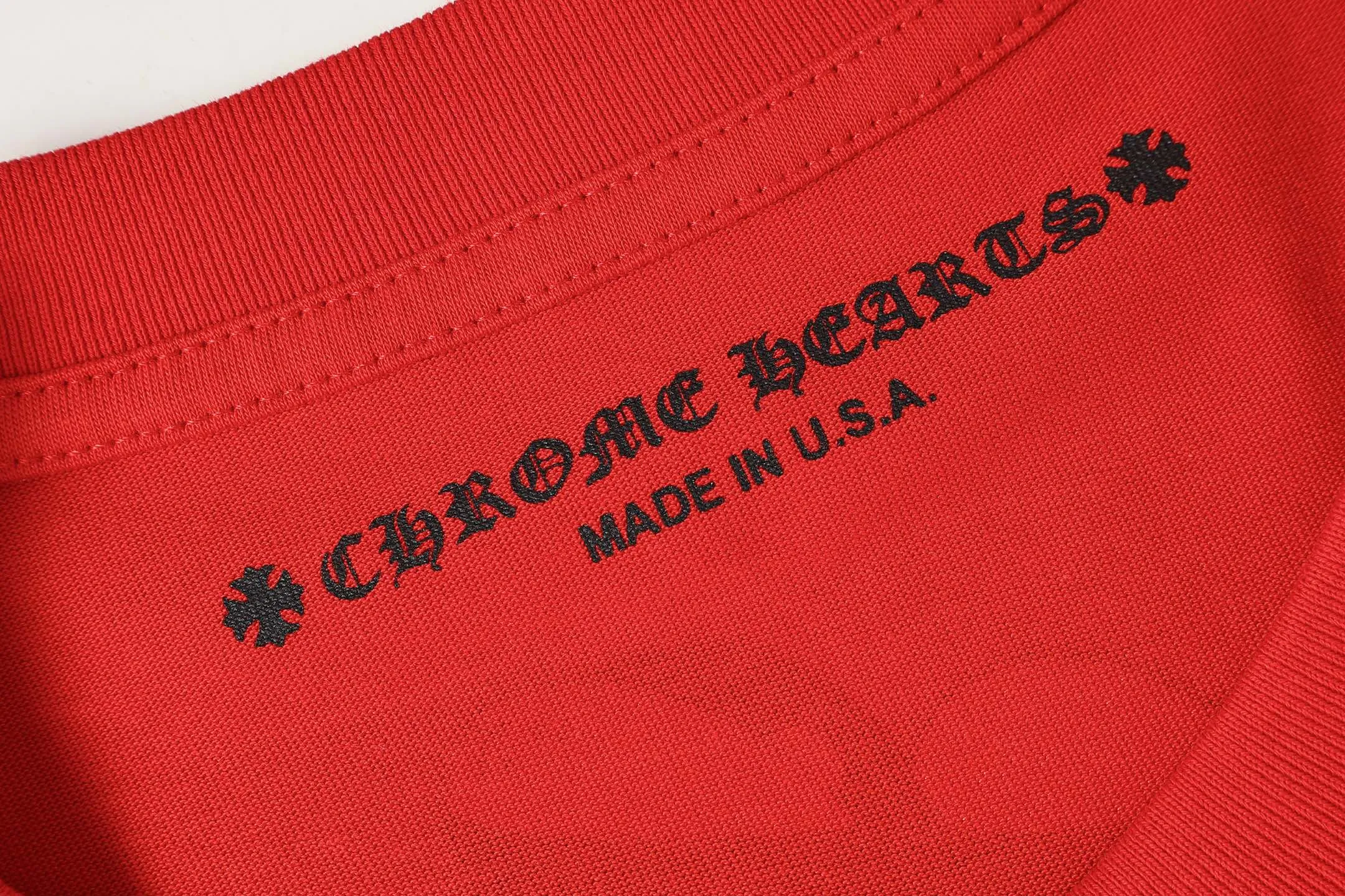 P150 Cross-border running quantity model, please do not place an order if you pursue quality -Chrome Hearts/Chrome Heart Graffiti✍️Spoof short-sleeved T-shirts -High weight, high density and high quality. The wool is soft, delicate and skin-friendly. It feels soft and silky. It has excellent warmth and skin-friendly properties.